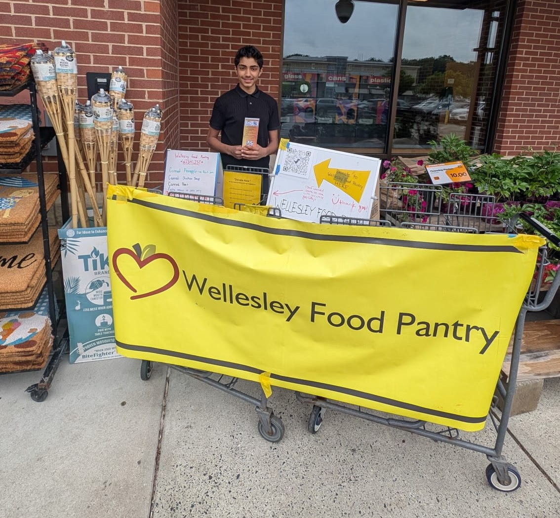 Krish Mehta at the donation stand